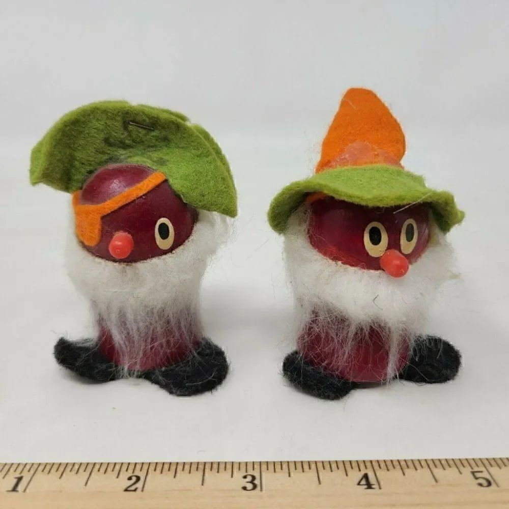 VINTAGE KELLOGG’S MINI PEOPLE GREEN SPANISH PIRATE BLACK FOREST ELF LOT OF 2